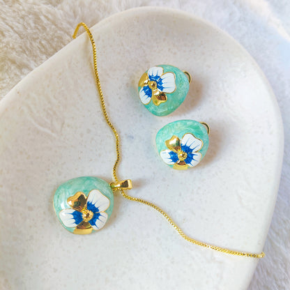 Aqua Bloom Jewelry Set with Golden Accents