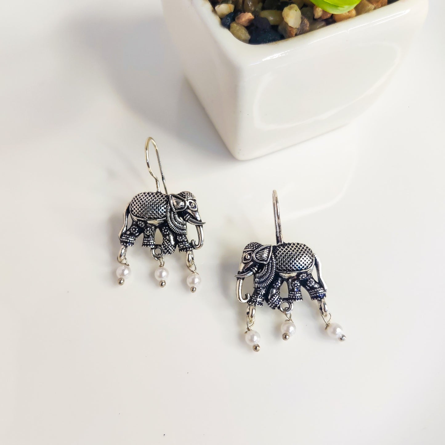 Elephant Caravan Antique Dangler