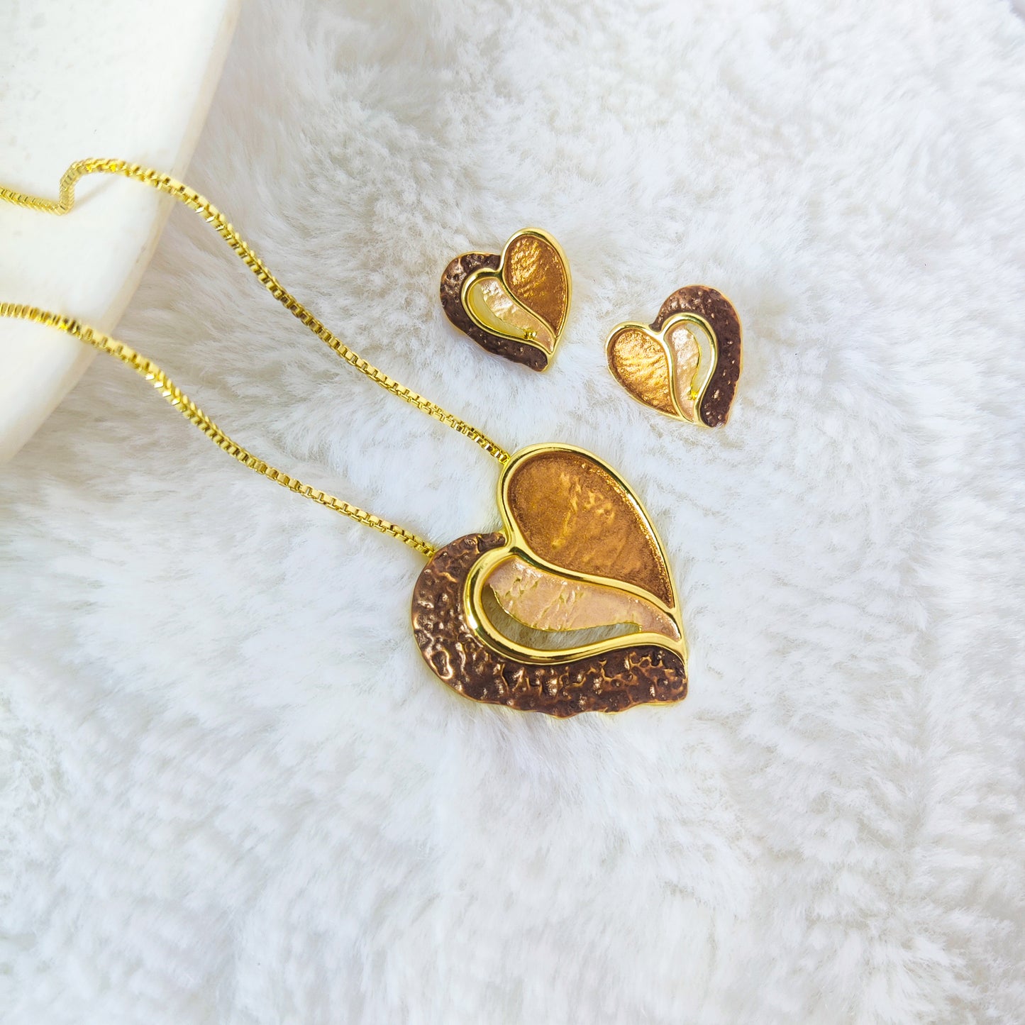 Rustic Charm Heart Necklace & Earrings Set