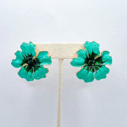 Verdant Petals Enamel Stud Earring